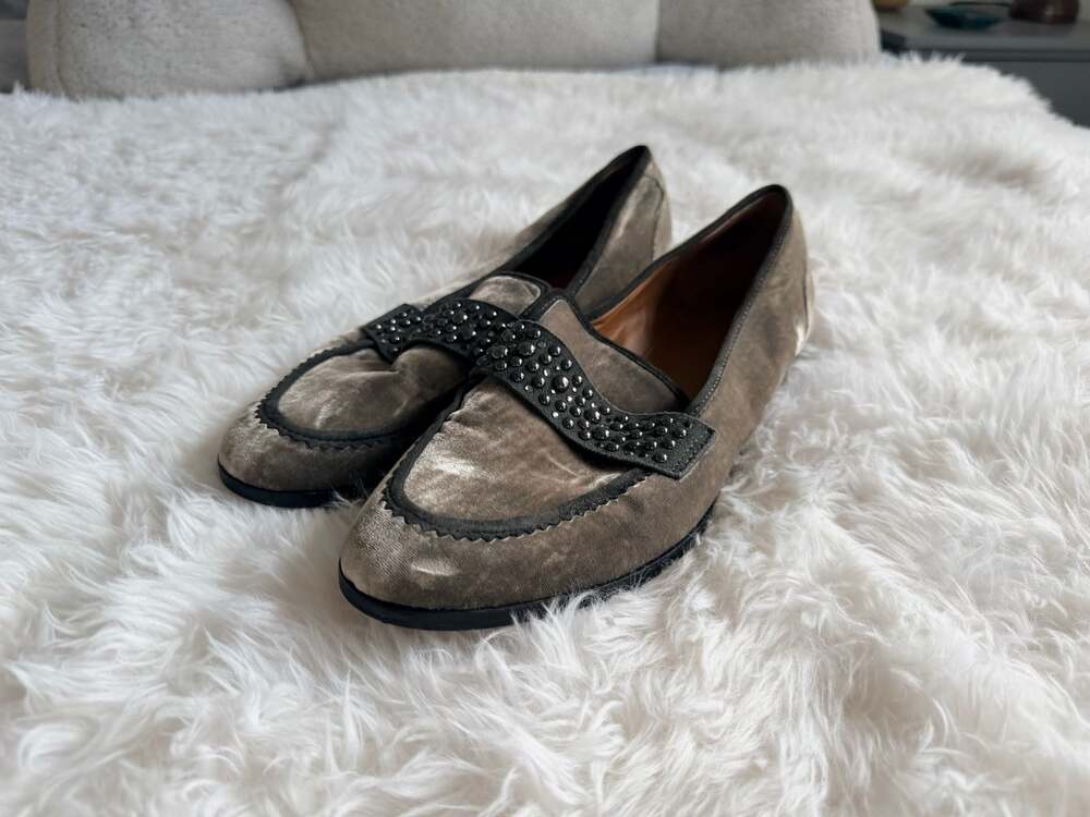 Franco Sarto Johanna Studded Velvet Loafers Size 11M